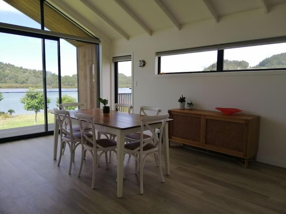 Purangi Waterfront Retreat Daire Cooks Beach Dış mekan fotoğraf